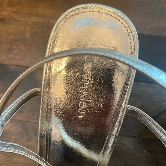 Calvin Klein sandals - Picture 4 of 8